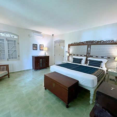 Halcyon Mawella Hotel Tangalle Exterior photo