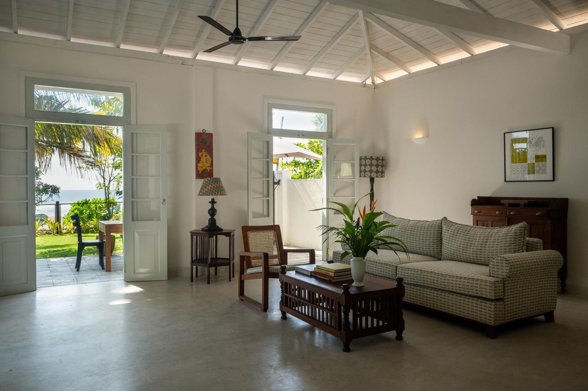 Halcyon Mawella Hotel Tangalle Exterior photo